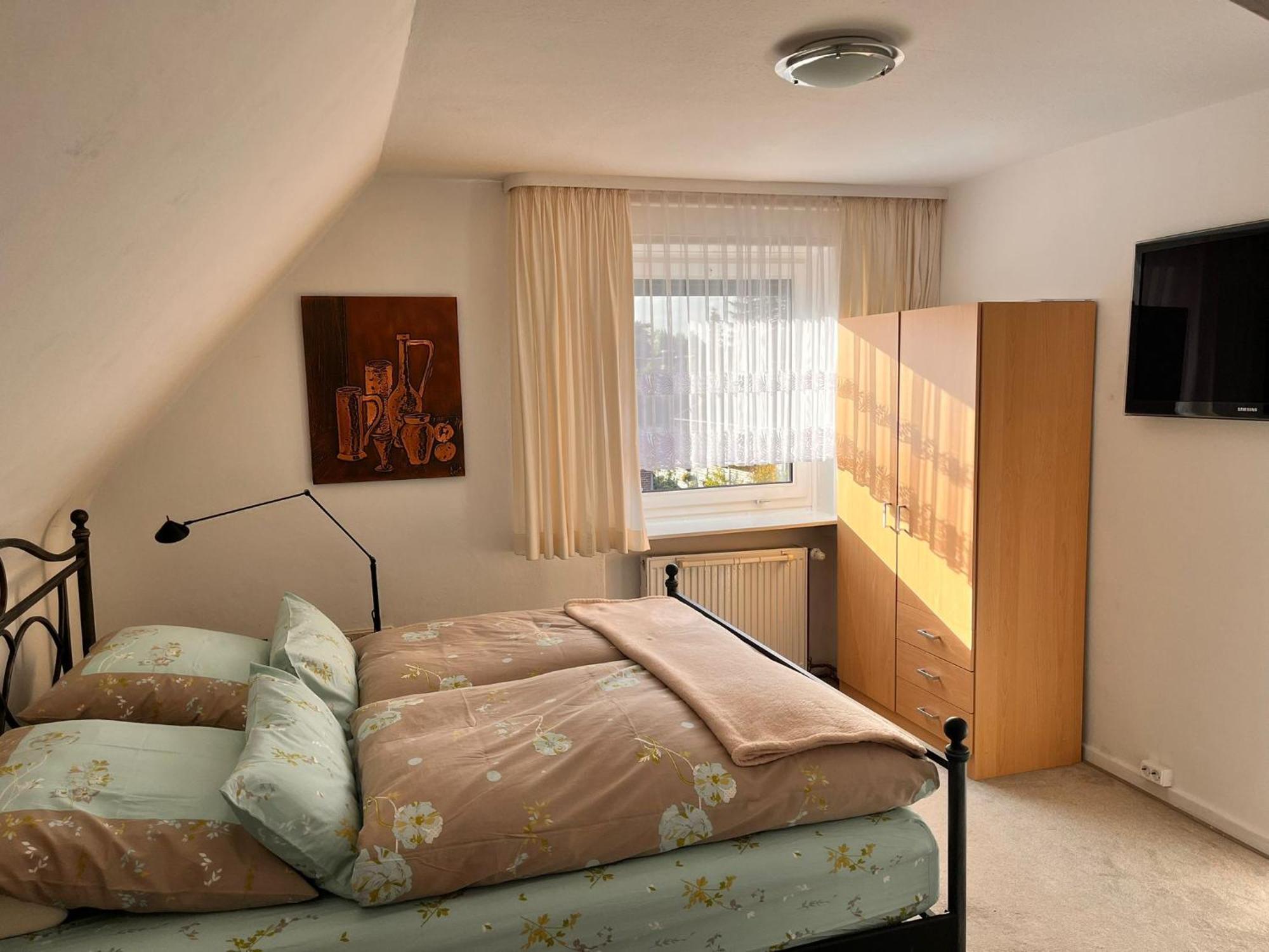 Fuer 5 Personen Mit Gartennutzung - Messezimmer *